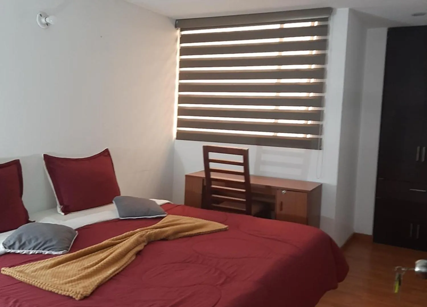 Sector De Corferias , Apartaestudios Y Habitaciones A 5 Cuadras, Embajada Americana 10 Cuadras, Cerca Al Can , G 12 , Universidad Nacional , Aeropuerto A 2 Cuadras Estacion Ciudad Universitaria Marque-Tresdiecisietecincoveintisieteveintiseistreintayu Bogotá Apartamento