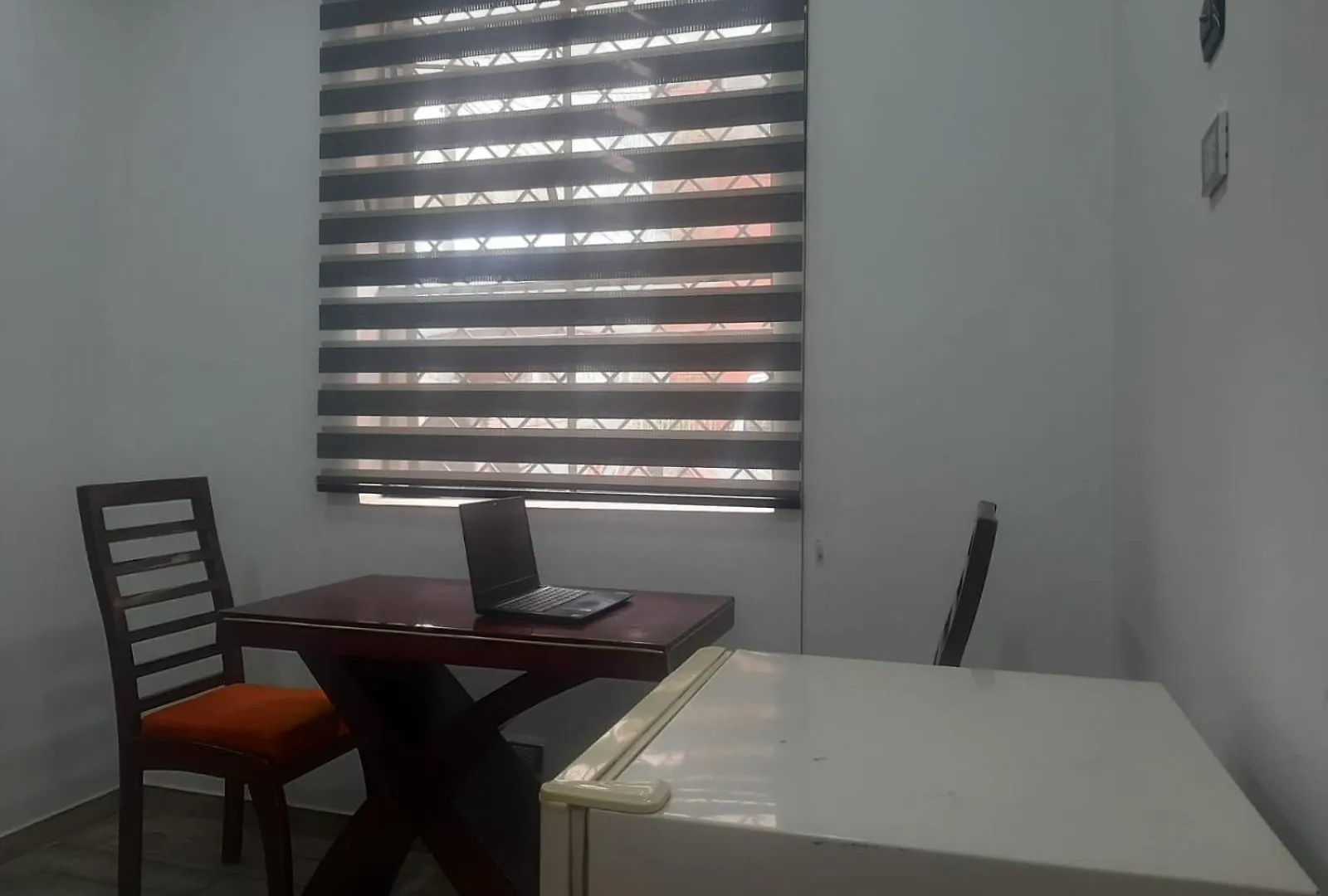 Apartamento Sector De Corferias , Apartaestudios Y Habitaciones A 5 Cuadras, Embajada Americana 10 Cuadras, Cerca Al Can , G 12 , Universidad Nacional , Aeropuerto A 2 Cuadras Estacion Ciudad Universitaria Marque-Tresdiecisietecincoveintisieteveintiseistreintayu Bogotá Colombia