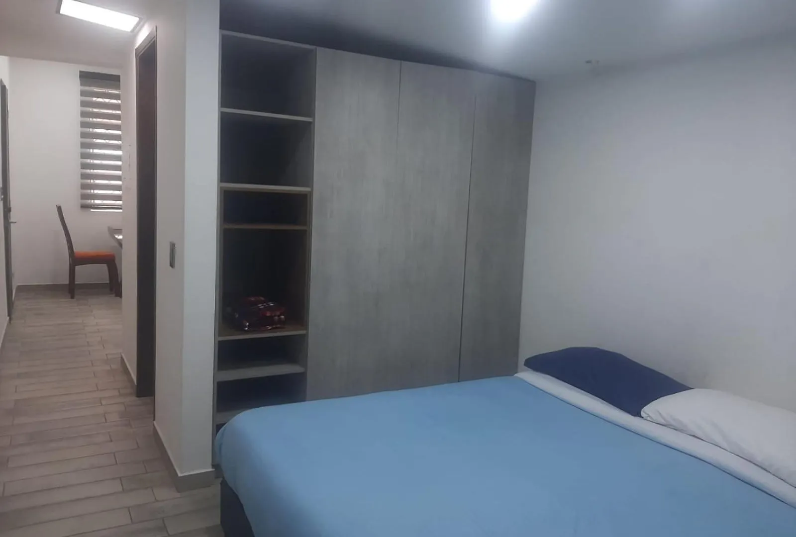 Sector De Corferias , Apartaestudios Y Habitaciones A 5 Cuadras, Embajada Americana 10 Cuadras, Cerca Al Can , G 12 , Universidad Nacional , Aeropuerto A 2 Cuadras Estacion Ciudad Universitaria Marque-Tresdiecisietecincoveintisieteveintiseistreintayu Bogota Apartment
